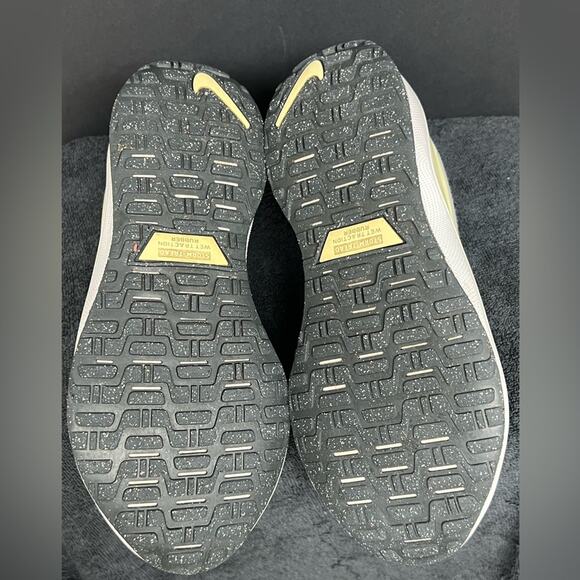 Nike ReactX Infinity Run 4 GTX Pale Ivory FB2197-100 Women’s Size 8.5 - Picture 8 of 12